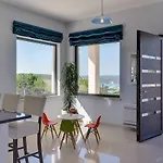 Rachele Rakalj Villa *