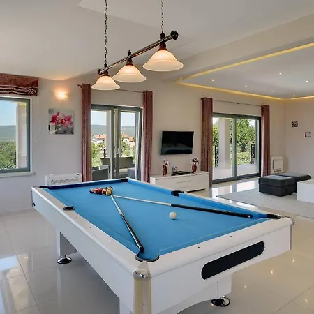 Rachele Rakalj Villa *